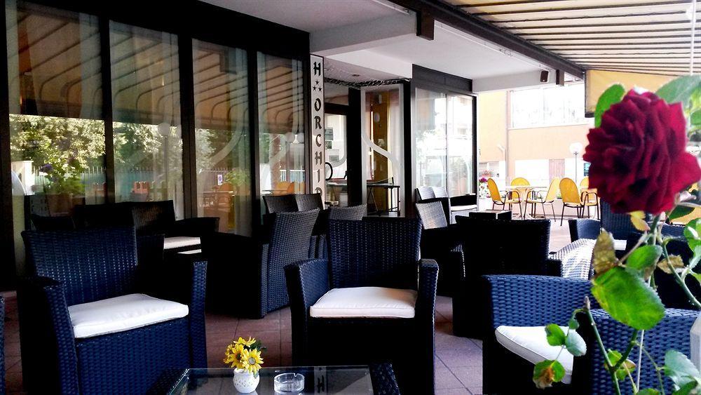 Hotel Orchidea Чезенатико Екстериор снимка